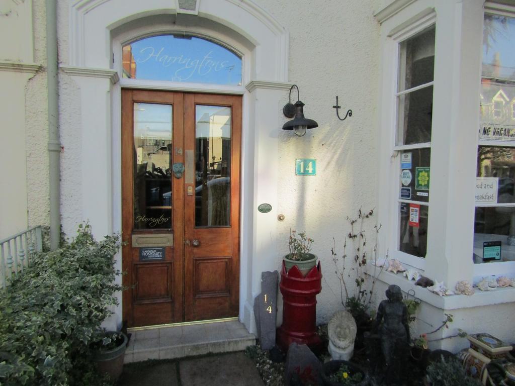 Hotel Harringtons At 14 à Llandudno Extérieur photo