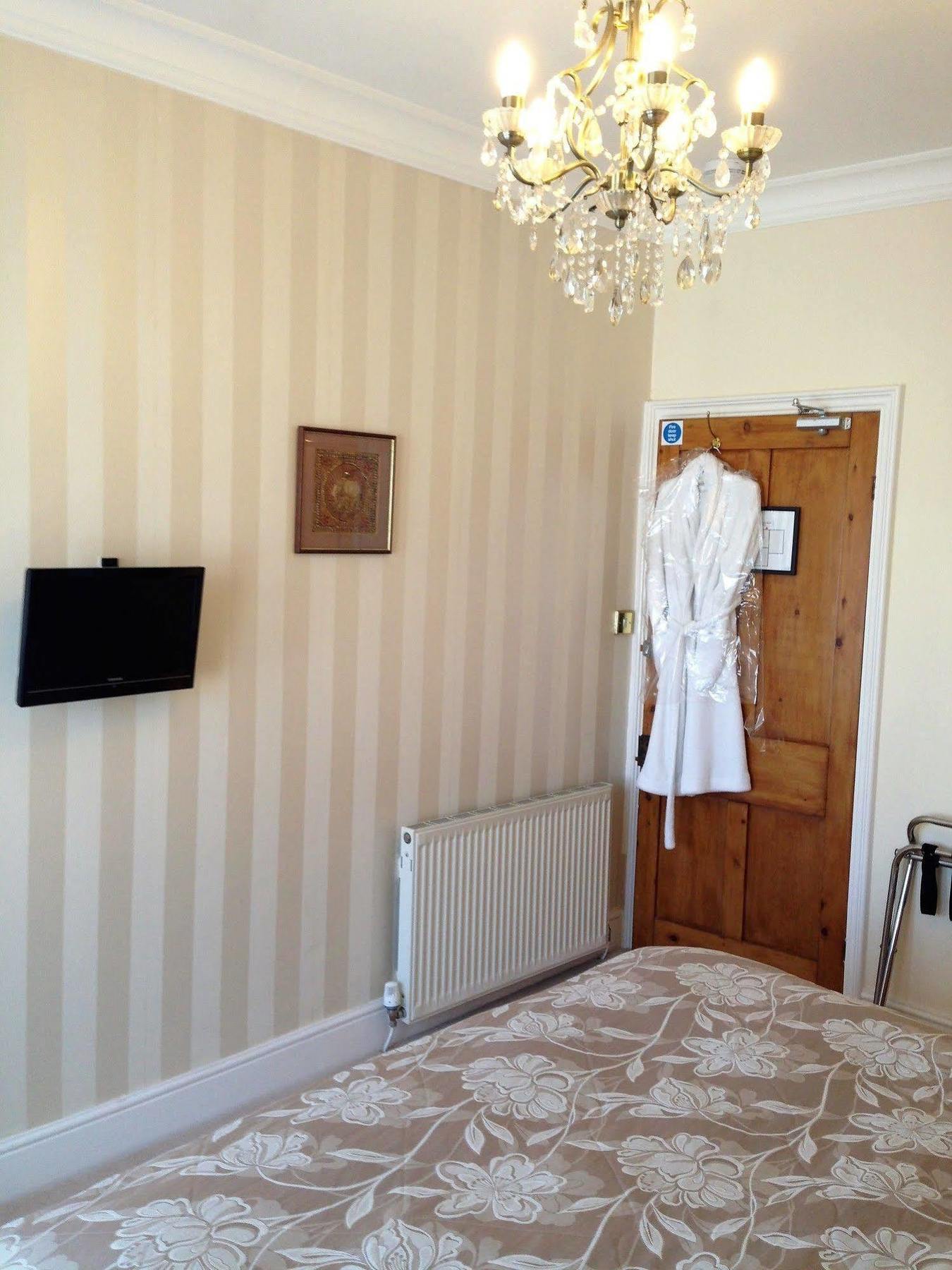 Hotel Harringtons At 14 à Llandudno Extérieur photo