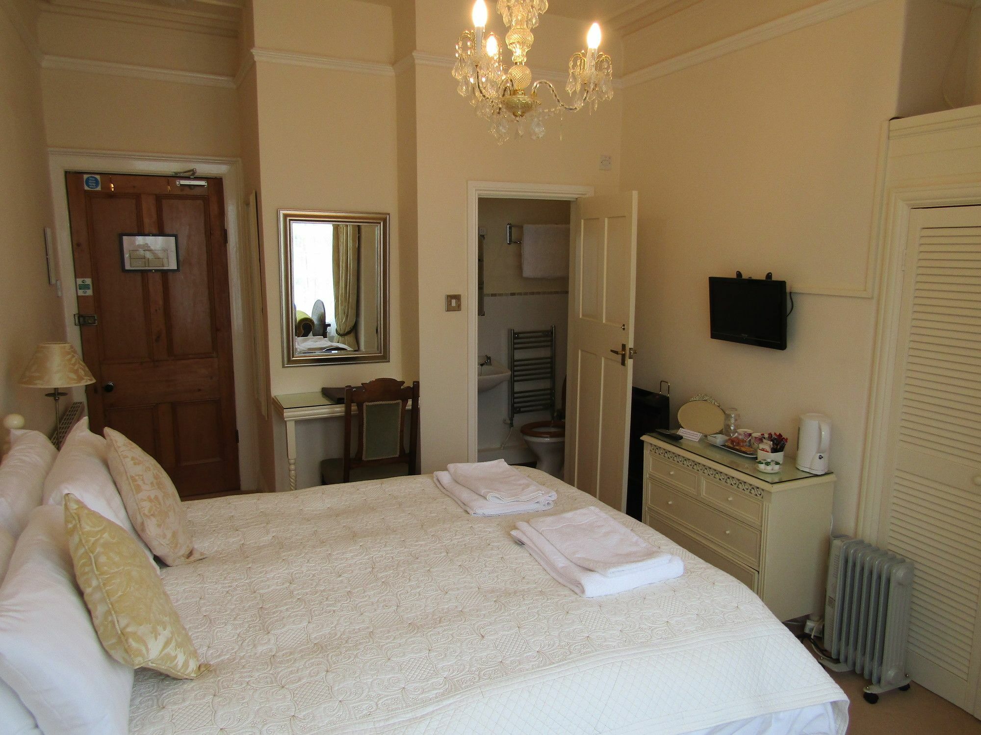 Hotel Harringtons At 14 à Llandudno Extérieur photo
