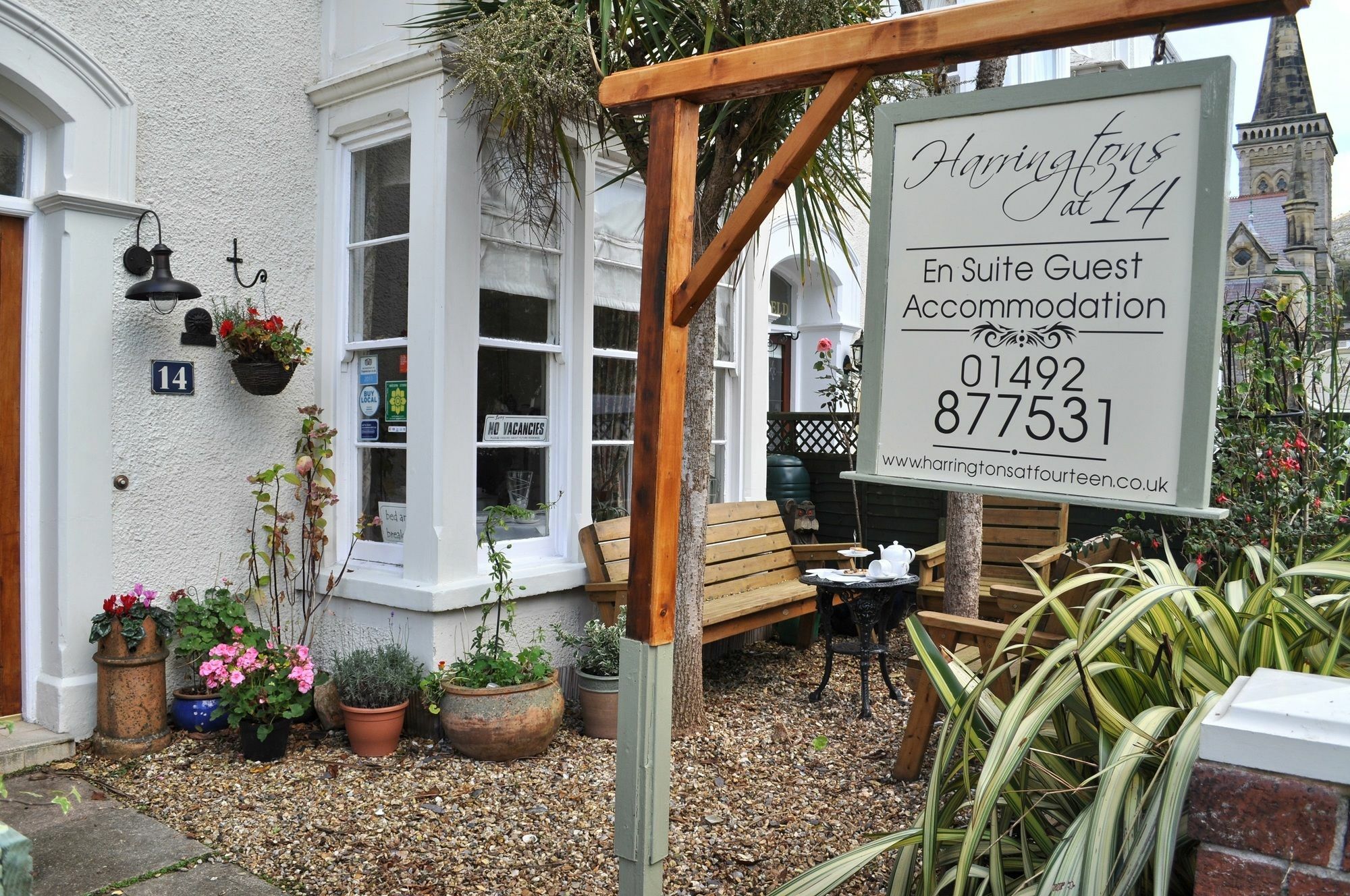 Hotel Harringtons At 14 à Llandudno Extérieur photo